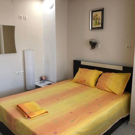 Guesthouse Udevi サンダンスキ エクステリア 写真